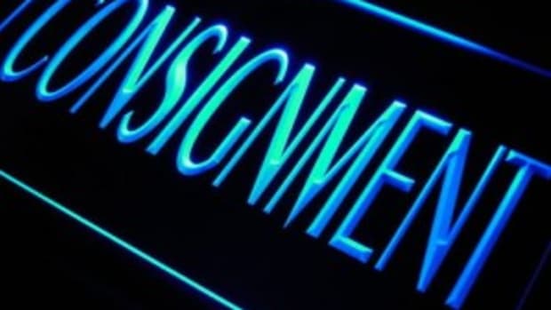 Consignment%20Services%20Neon%20Light%20Sign