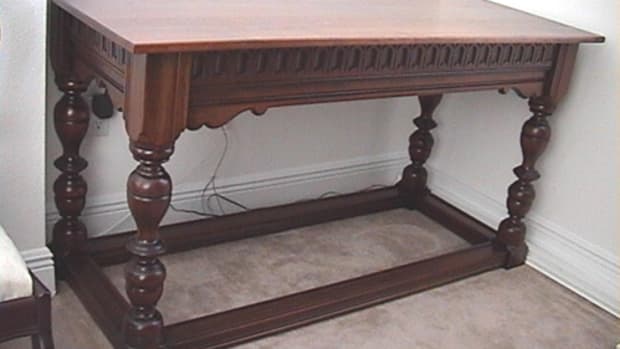 Reproduction refectory table