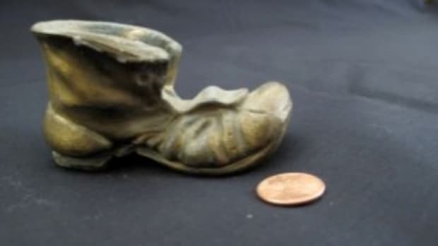 tiny metal boot