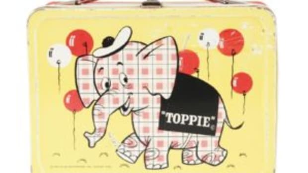 Scarce Toppie the Elephant lunch box.