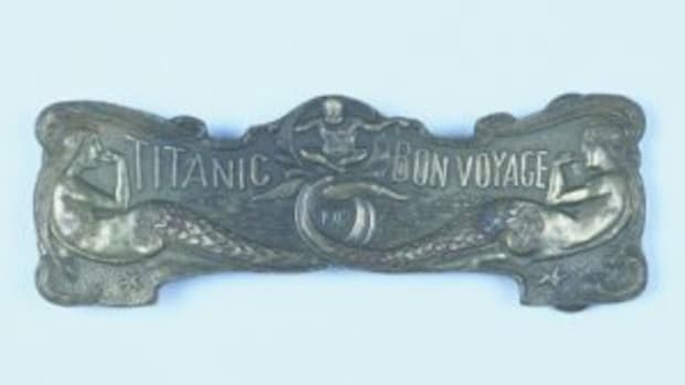 Titanic belt buckle