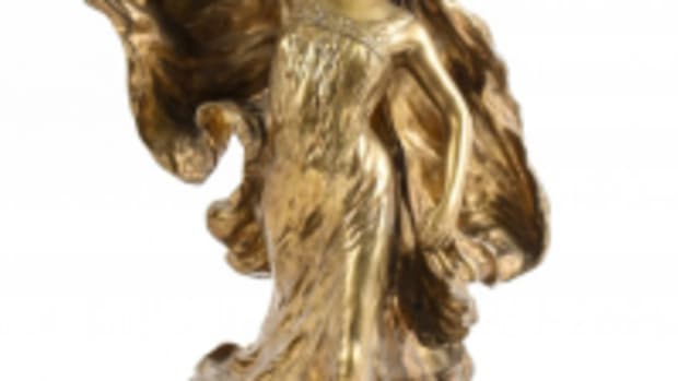 Gilt bronze sculpture by Leon Delagrange (Fr. 1872-1910), depicting the American dancer Loi Fuller, 16 3/4" t. (Photo courtesy Ahlers & Ogletree)