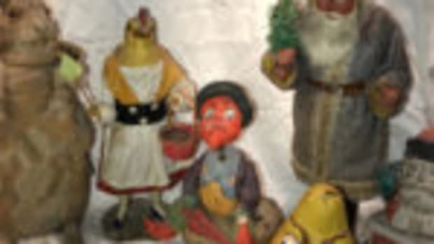 Scott Tagliapietra of Scott’s Antiques, Whitefish Bay, WI (well-known holiday, doll and toy dealer) collects antique candy containers, particularly circa 1910 German papier-mâché examples. Here are just of few of the pieces he will share at the special exhibit.