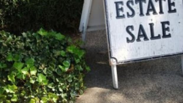 Estate sale selling