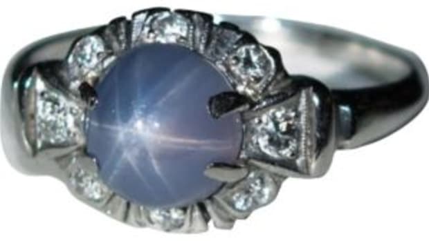 Star sapphire, diamond, platinum ring. Courtesy of Ruby Lane