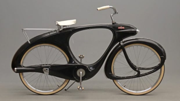 A circa 1960s' Bowden Spacelander bicycle in "charcoal" black, manufactured by Bomard Industries, Grand Haven, Michigan, and designed by Benjamin Bowden, an English industrial designer noted for his work on early Chevrolet Corvettes and the iconic Ford Thunderbird. This model represents industrial design as art; $7,020.