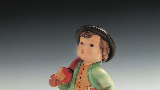 The Merry Wanderer Hummel figurine