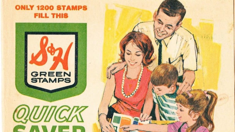 Vintage S&H GREEN STAMPS 2" x 3" Fridge MAGNET art Nostalgic 