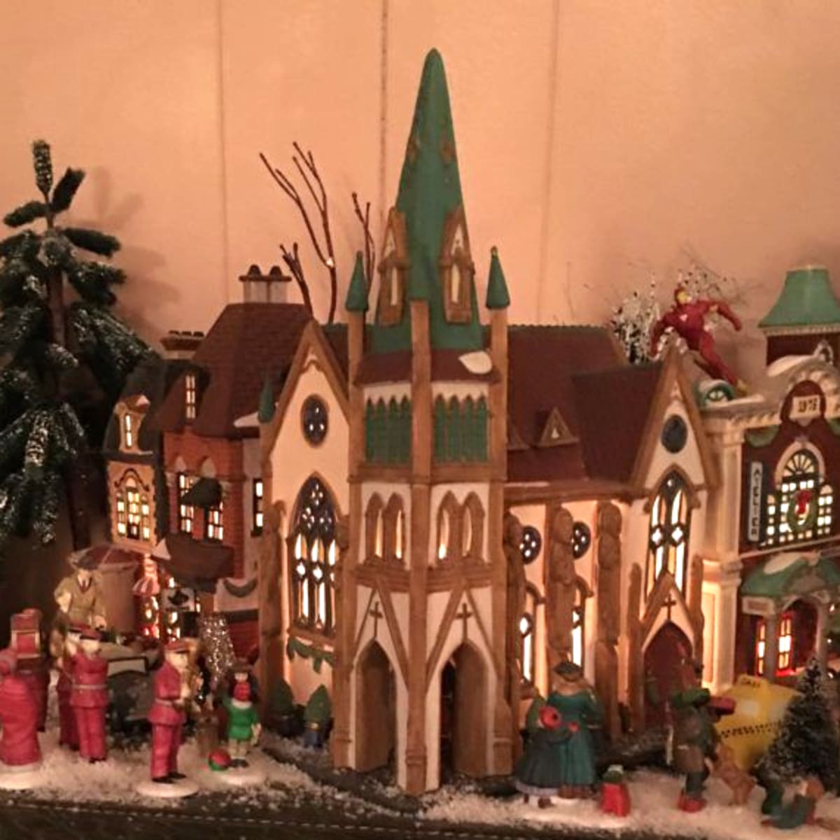 Every Day is Christmas for Department 56 Collectors - Antique Trader