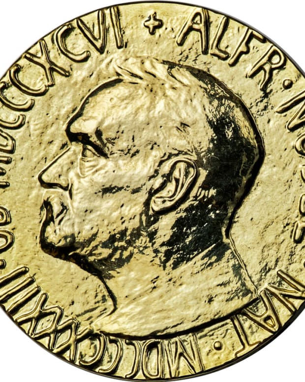 The Nobel Peace Prize Medal of Russian journalist Dmitri Muratov sold for a record-breaking $103 million. All proceeds will go to UNICEF's child refugee fund.