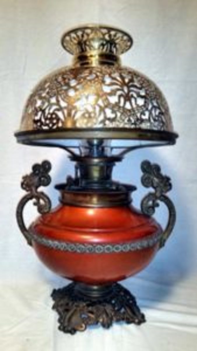 Bradley & Hubbard lamp