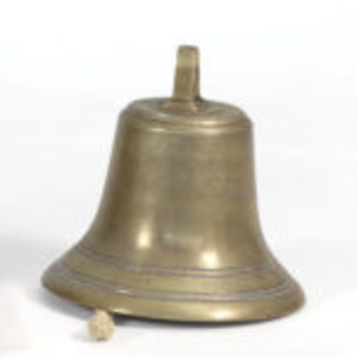 Yacht’s bell, circa late 19th/early 20th century, clapper with sailor-made rope-work pull. 9-1/2” h., 10” d., $200 Eldred’s Auctioneers & Appraisers, www.eldreds.com