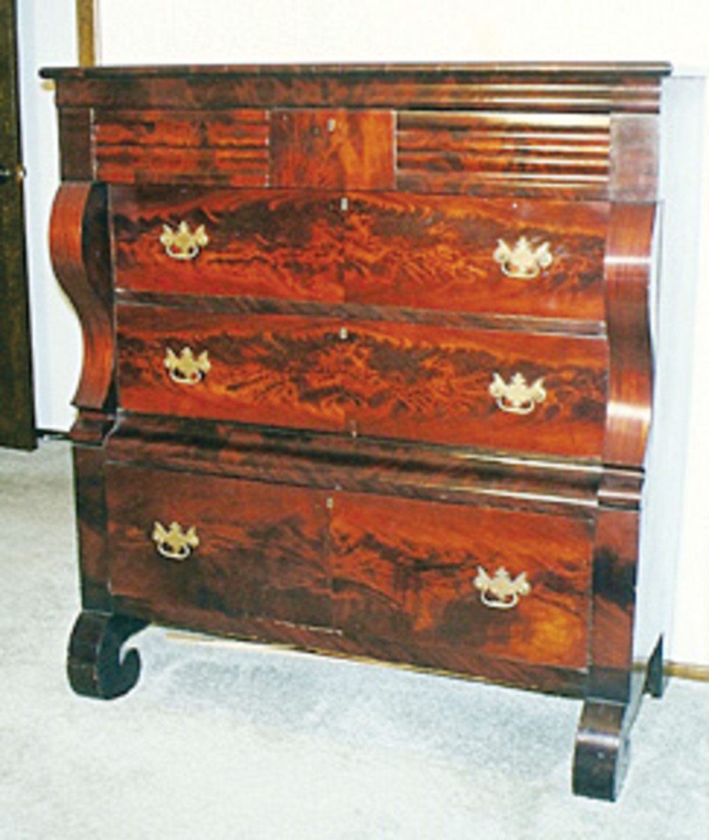 Late Classicism chest