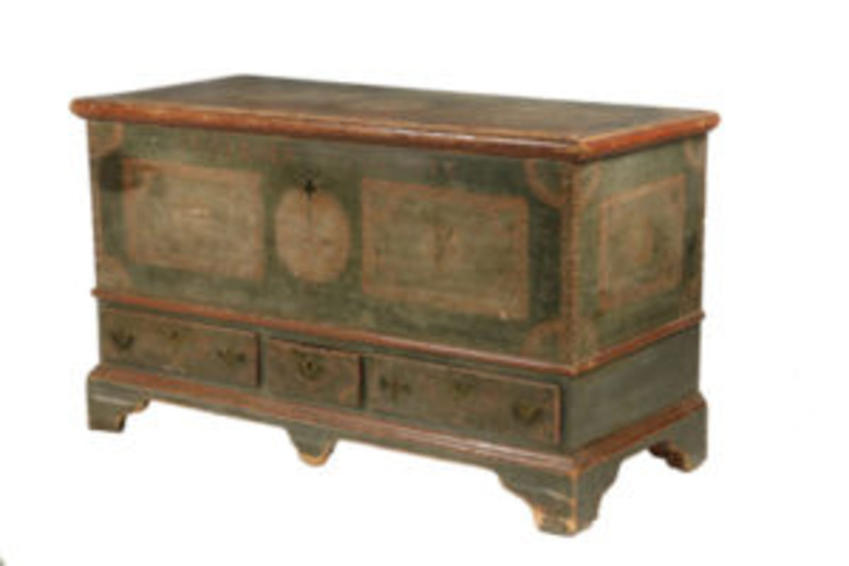 Dowry chest