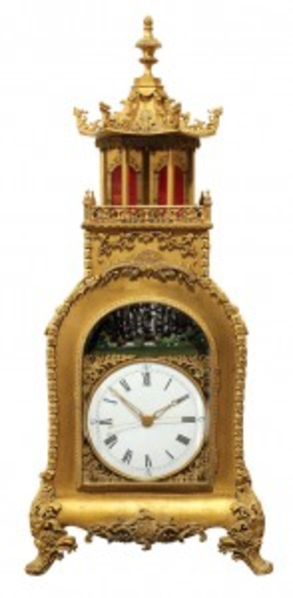 Bracket clock