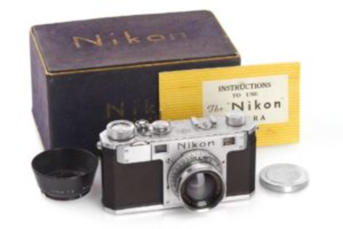 Nikon I camera