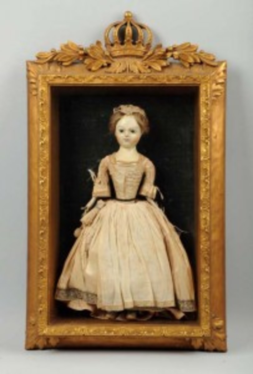 Queen Anne doll