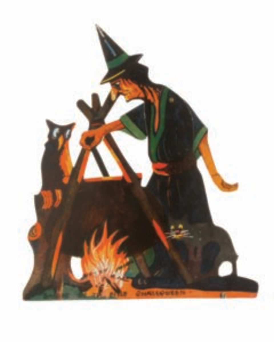 “Sacred Be Ye Fire O Halloween,” mechanical, United States, 1910-1917, non-embossed with easel for use as table decoration, 9-3/4” x 7-1/4”, $525. Images courtesy of Mark B. Ledenbach
