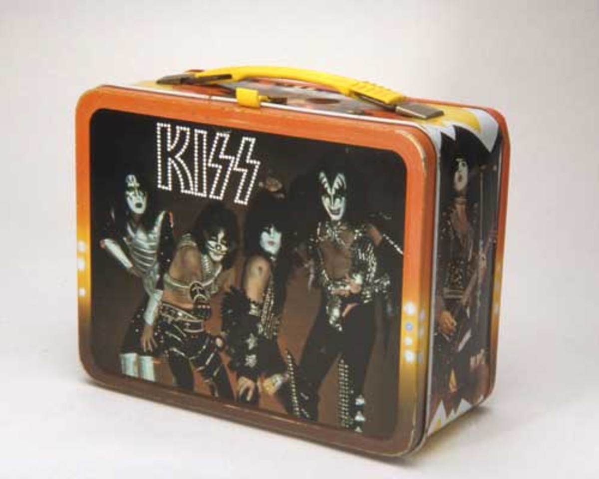 Kiss lunch box