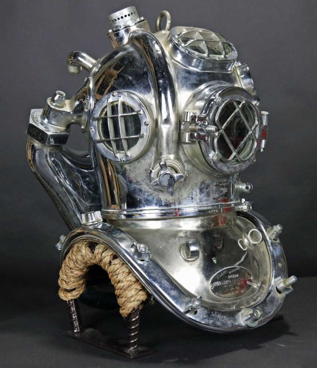 U.S. Navy Mark V mixed gas diving helmet