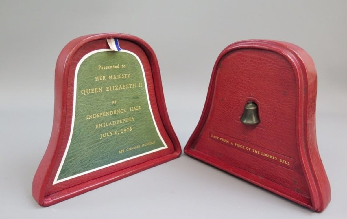 A miniature copy of the Liberty Bell cast from a fragment of the original and housed in a red leather case was presented to Queen Elizabeth II at Independence Hall in Philadelphia during her 1976 state visit to the United States, in conjunction with the bicentennial of American Independence.