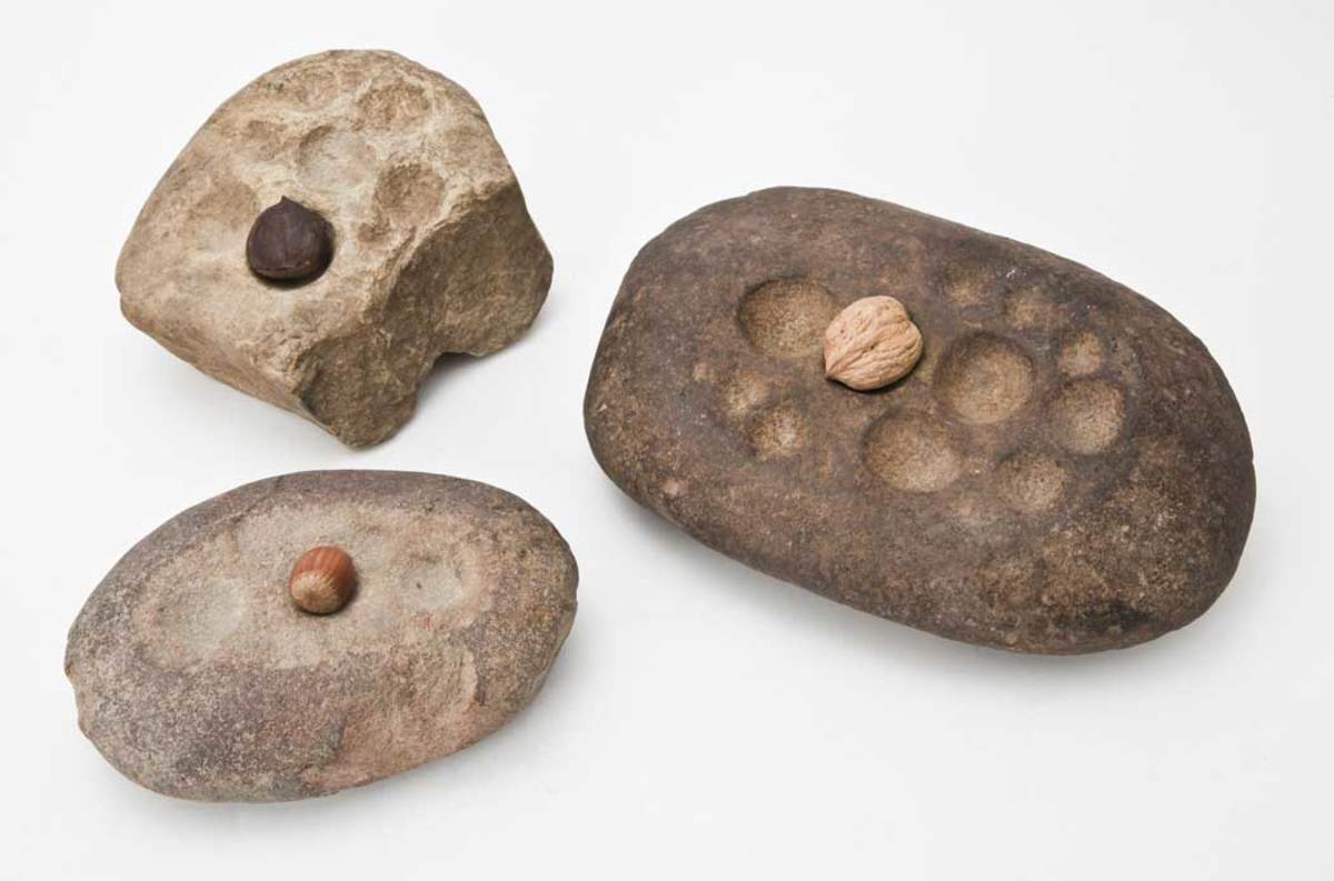 Nutting stones