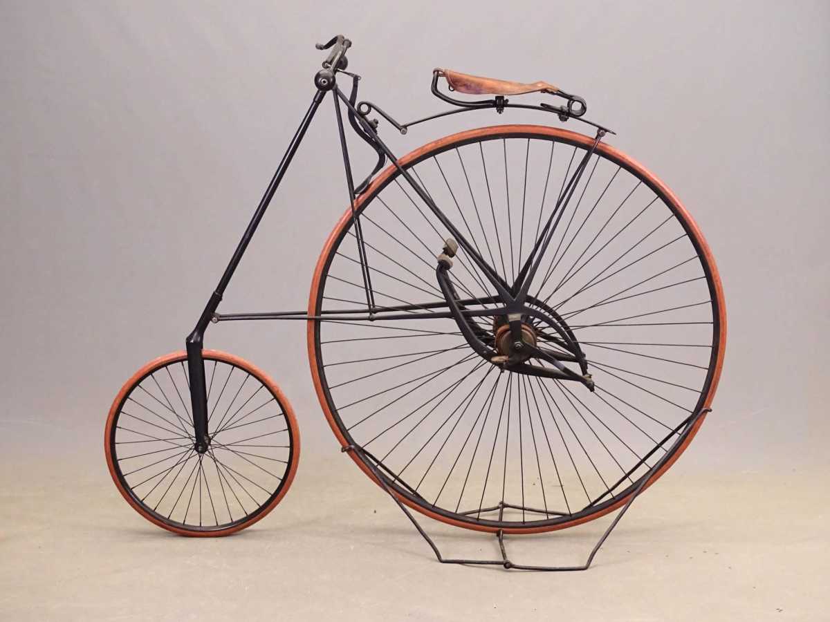 C. 1885 "Pony" Star High Wheel bicycle, Mfg. by H. B. Smith Co., Smithville, NJ, featuring a 44" wheel, older restoration includes new front wheel. Est: $3,500-$4,500.