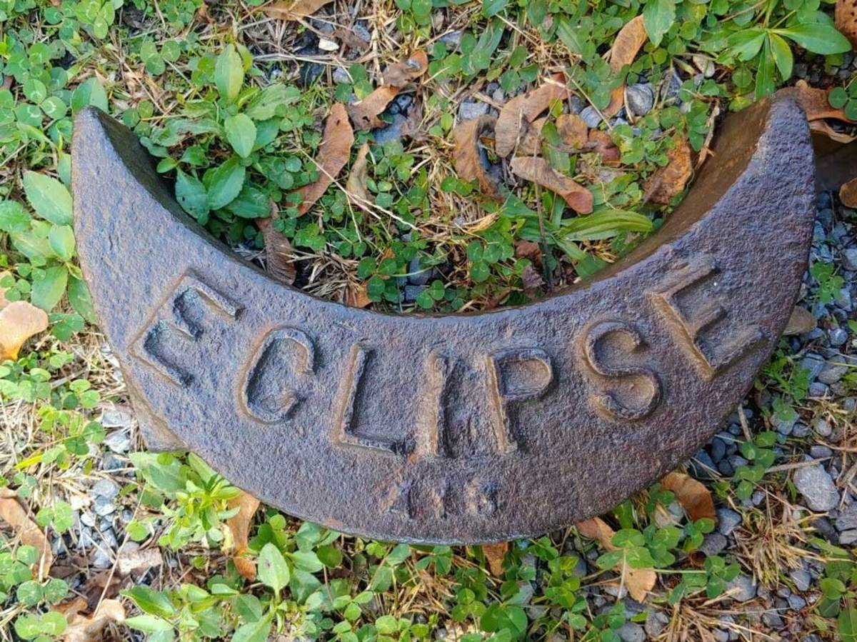 Eclipse cast iron  “Crescent Moon” windmill weight