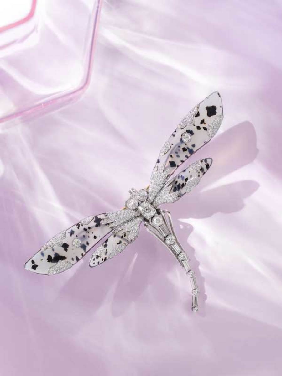 Evelyn Clothier agate and diamond dragonfly brooch, $34,375.