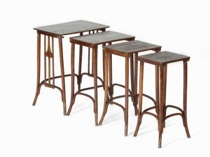 nesting-tables-on-offer-from-auctionata.jpg