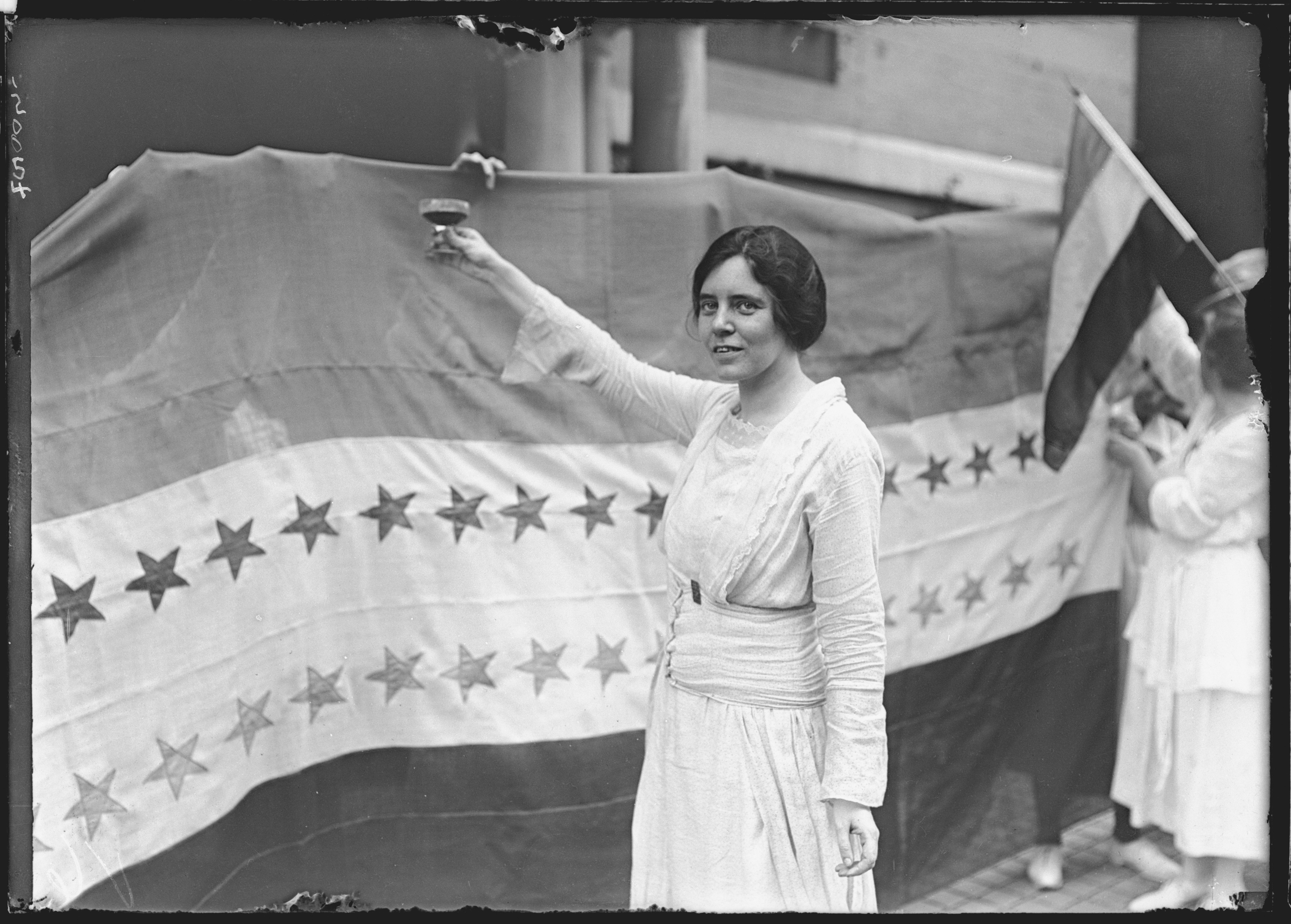 suffrage13getty-514981338.jpg
