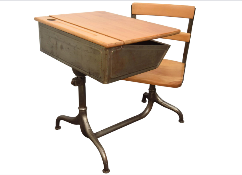 vintage-school-desk.png