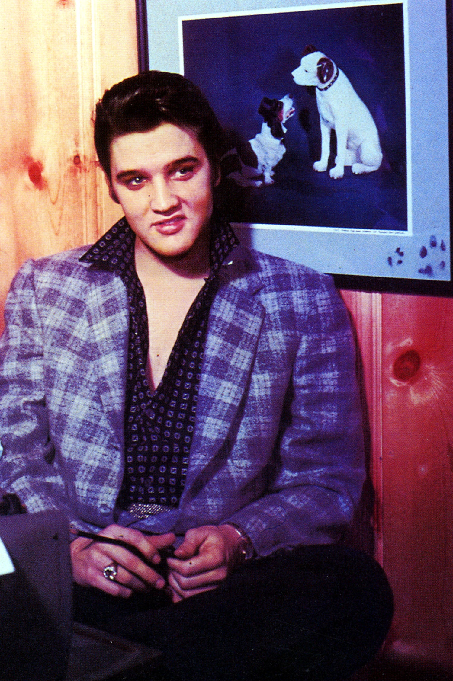 elvis11getty85224091.jpg