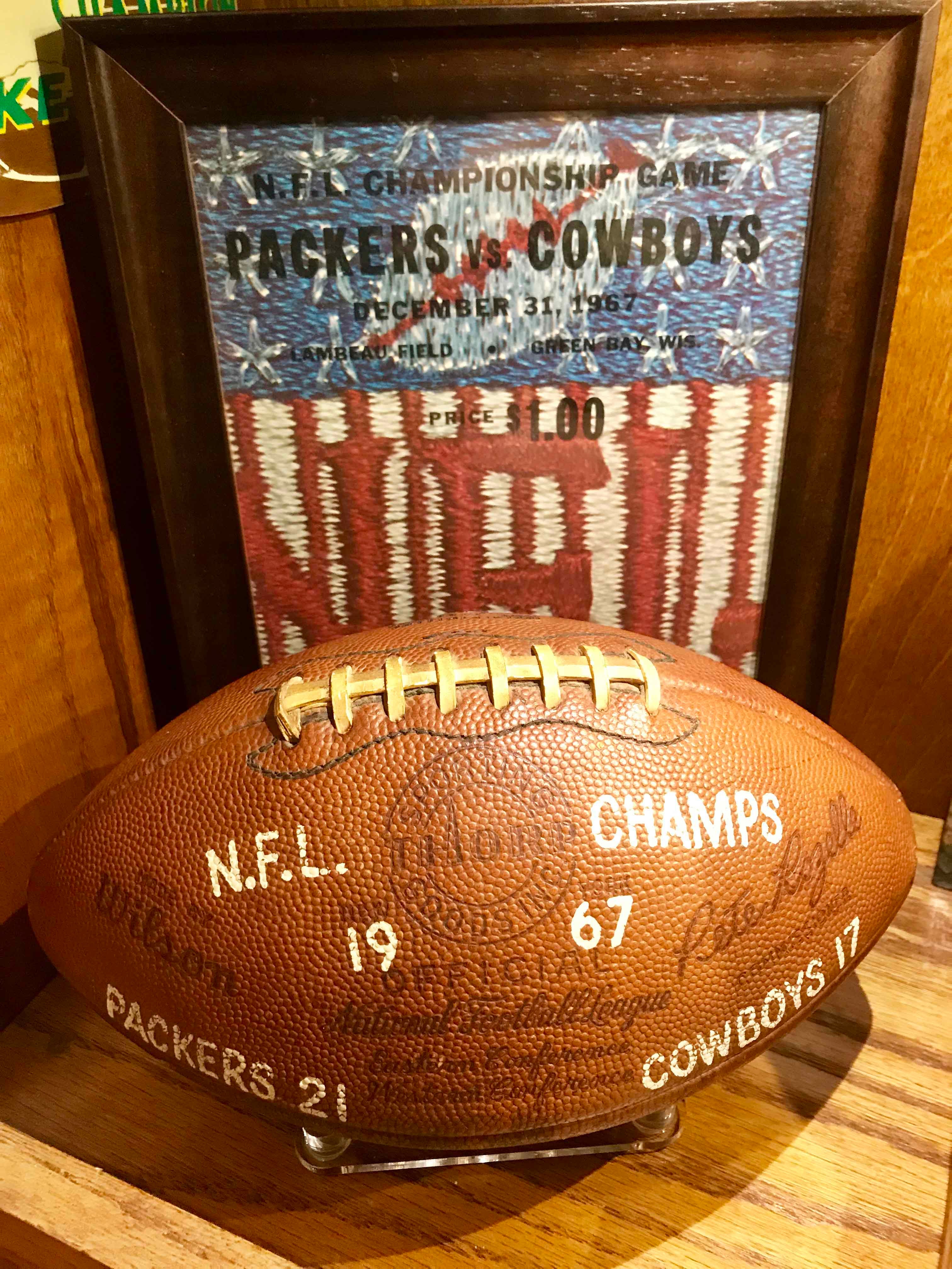 1967-nfl-champs-football.jpg