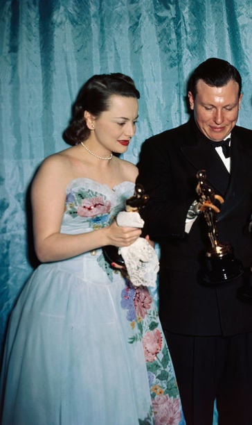 annloweoliviadress.jpg