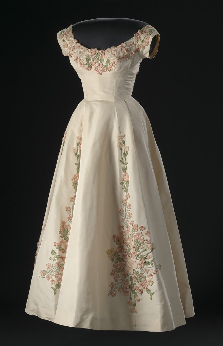 anndress2a.jpg