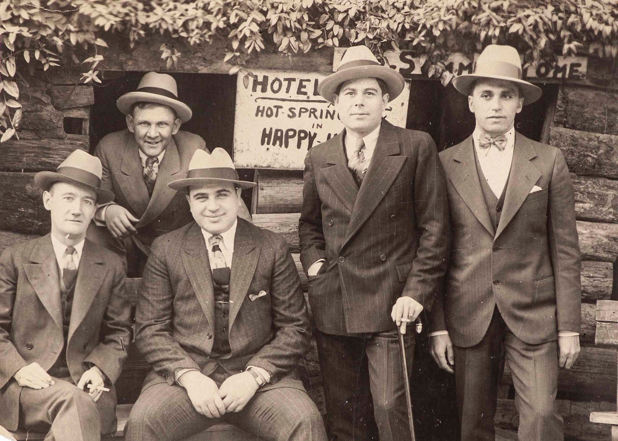 Capone Auction Proves Crime Pays - Antique Trader