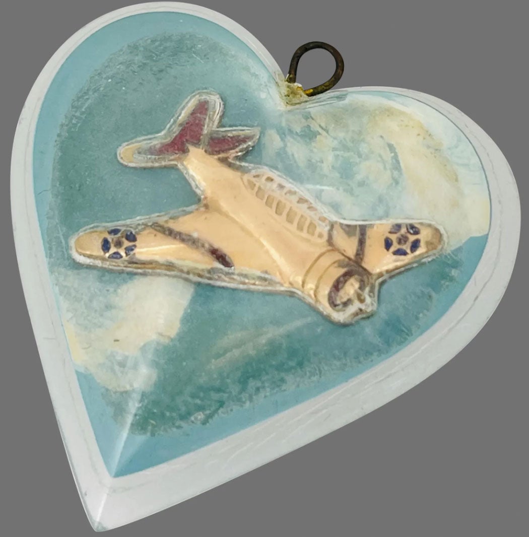 lucite-sweetheart-pin.jpg
