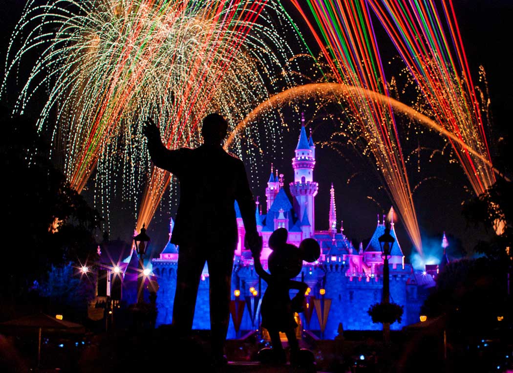 disneyland-fireworks-disney-blog.jpg