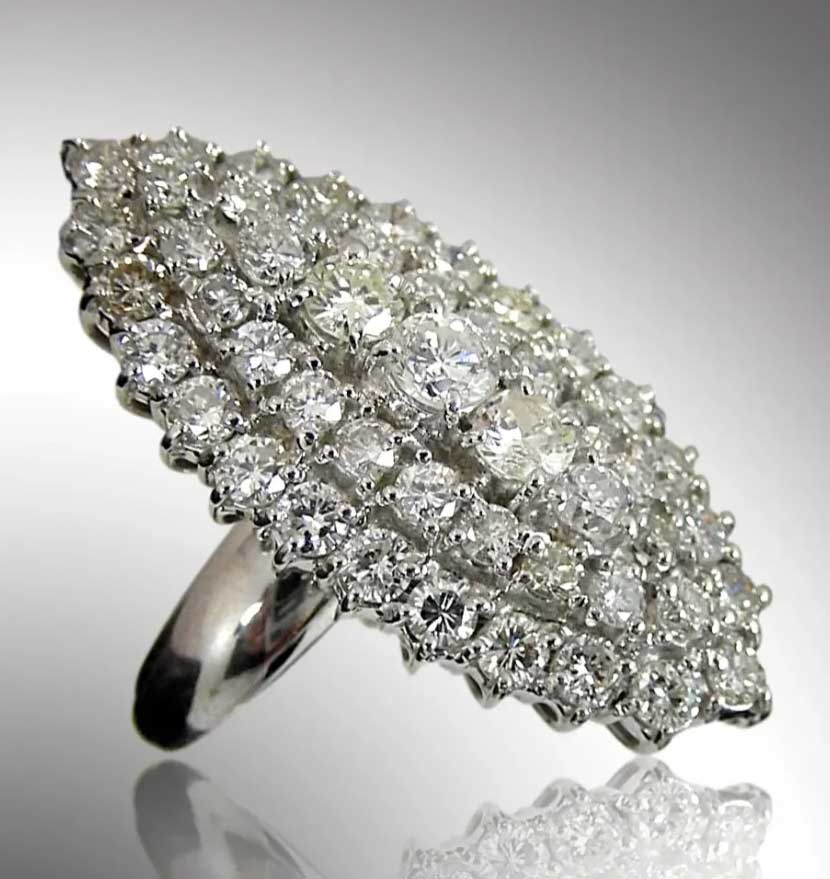 navette-cut-engagement-ring.jpg