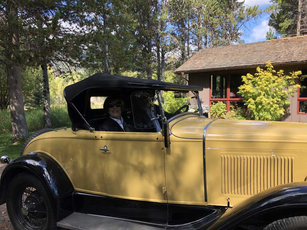 ford-model-aweb.jpg