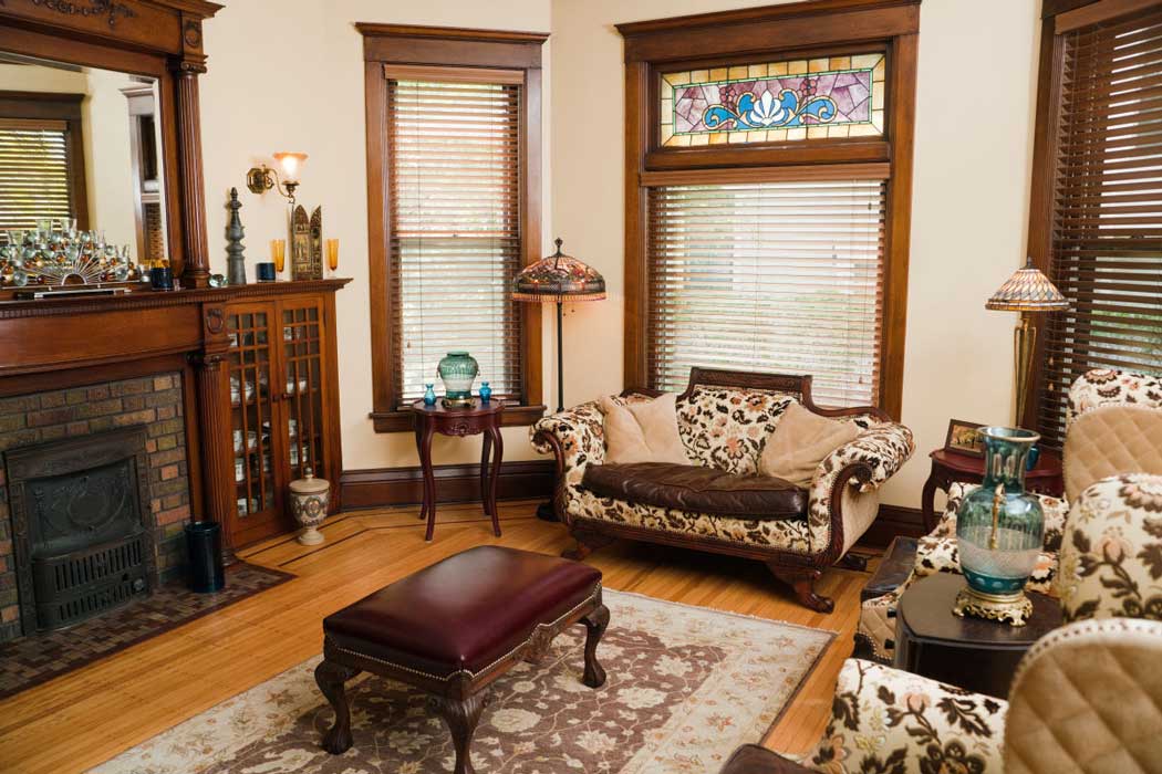 victorian-living-roomweb.jpg