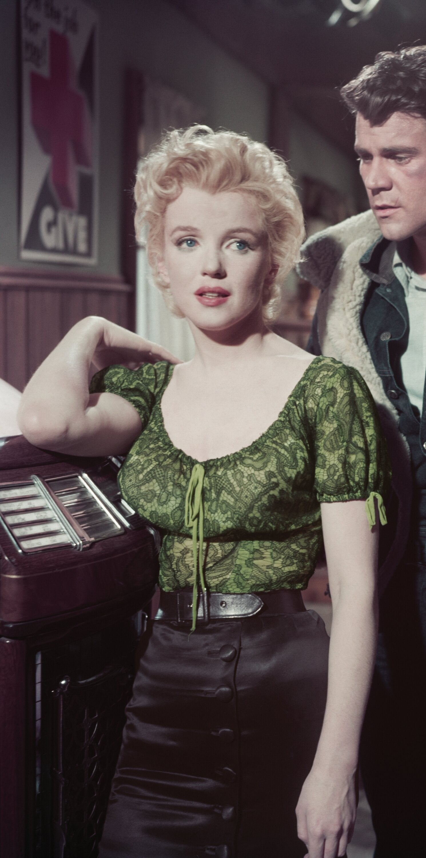 londonmarilyn3c.jpg