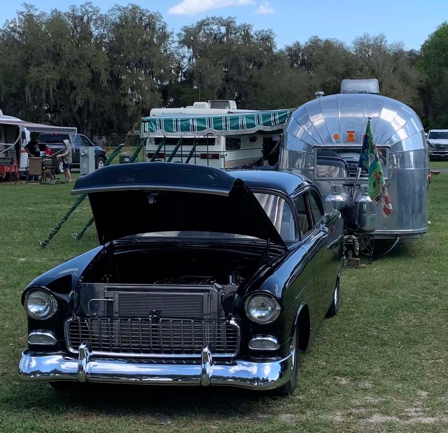 1957-airstream.jpg