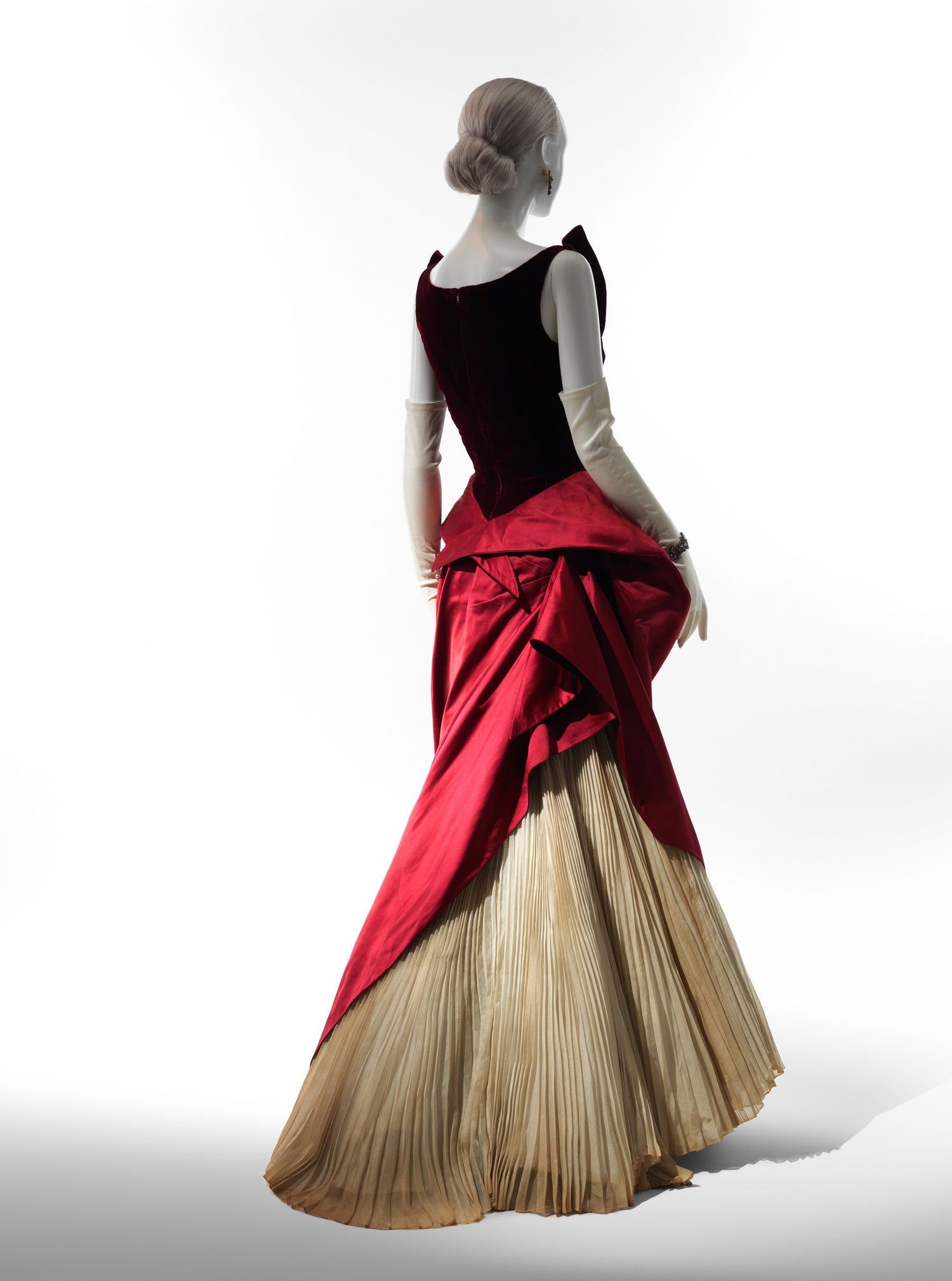 cj1950gown1c.jpg