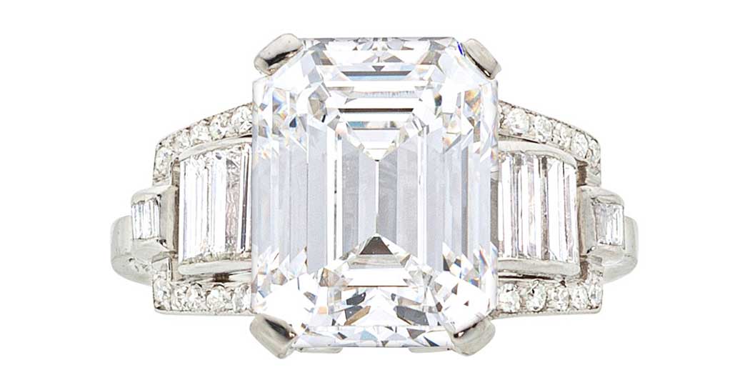 diamond-platinum-ring-emerald-cutweb.jpg