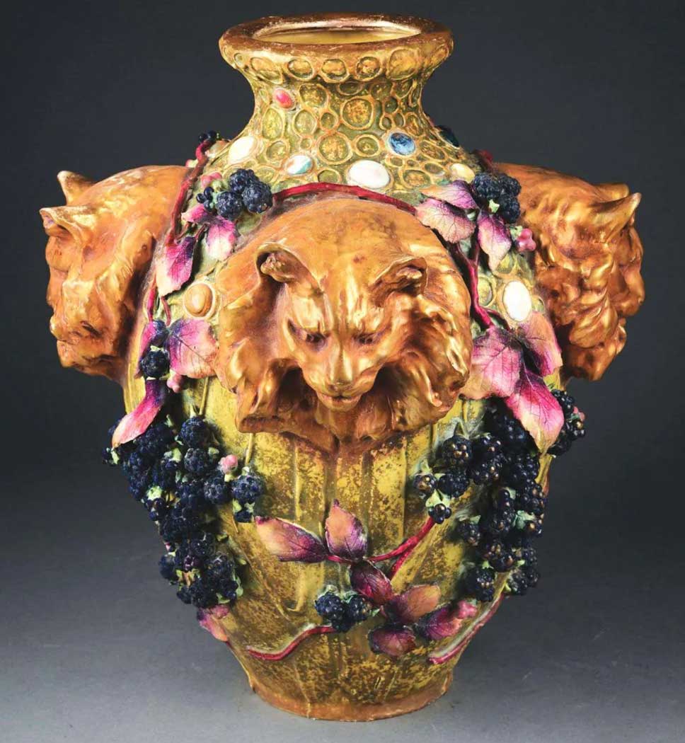 monumental-rare-amphora-gres-bijou-cat-vaseweb.jpg
