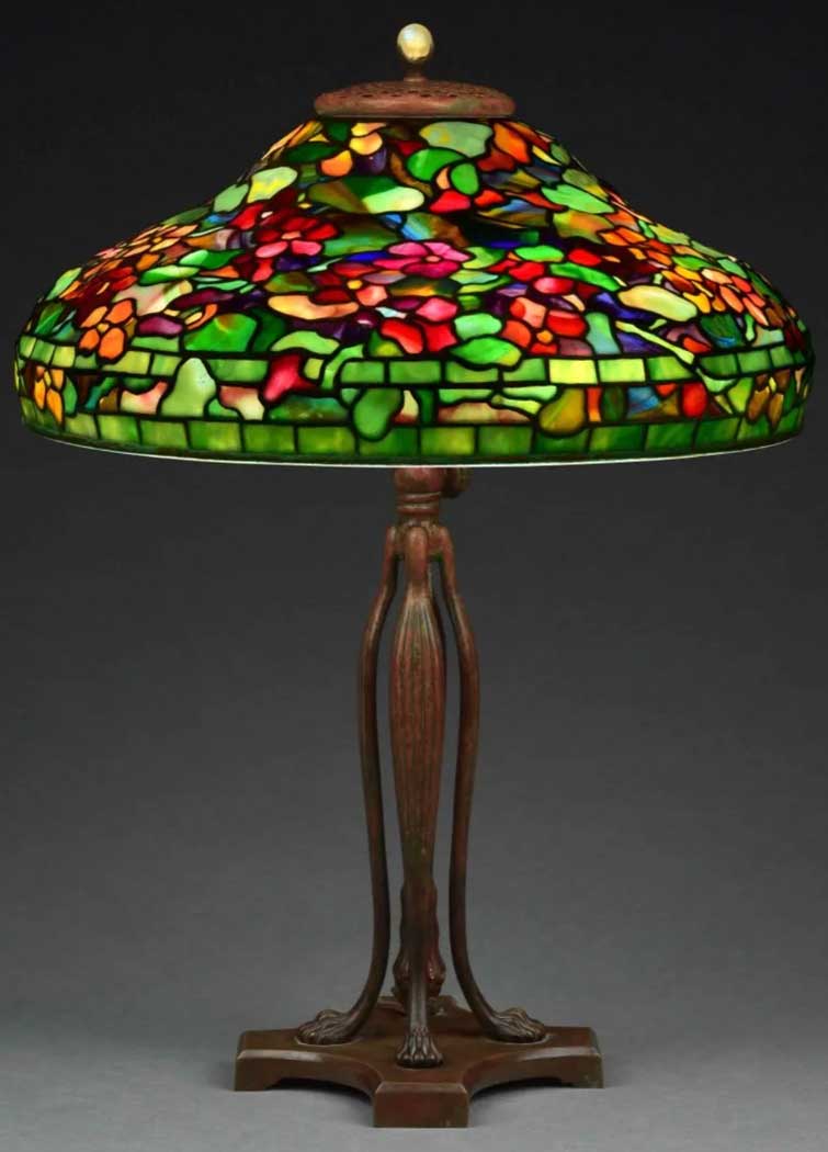 tiffany-studios-nasturtium-leaded-glass-table-lampweb.jpg