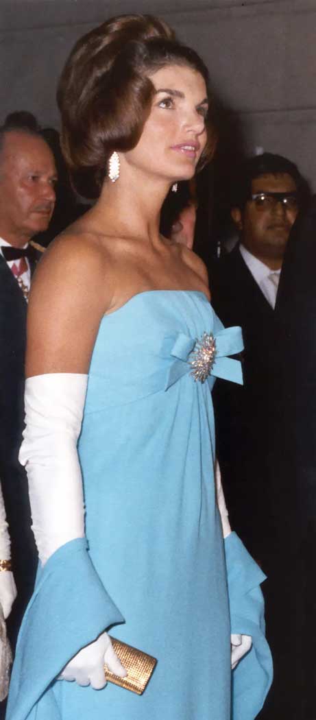 jackiefashions-bluegownweb.jpg
