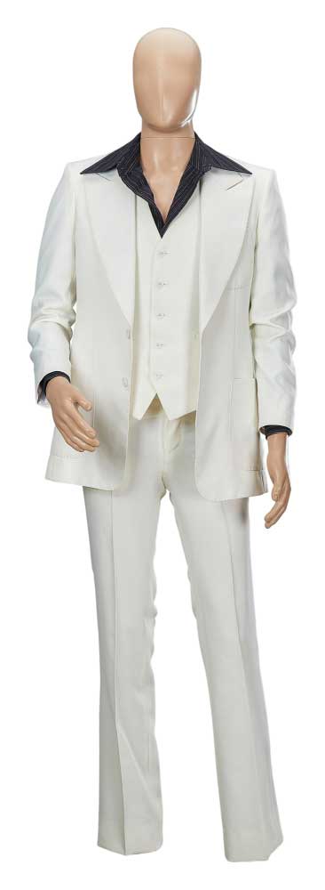 john-travolta-suitweb.jpg